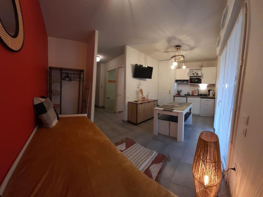 Appartement Du Chamois Roux, Dans Residence De Tourisme 3 Etoiles Лурд Экстерьер фото
